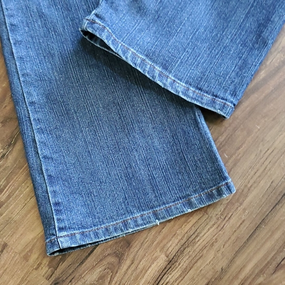 Tyte Jeans - Picture 8 of 9